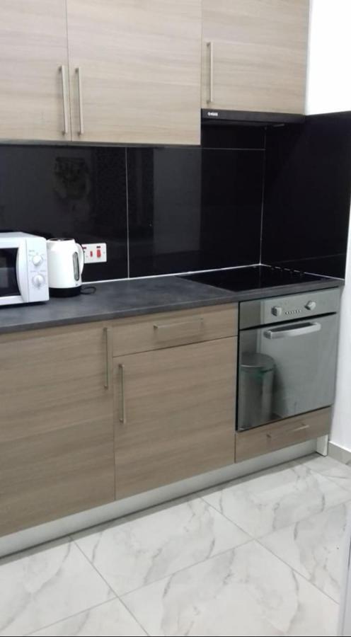 Great Views Apartment. ليماسول المظهر الخارجي الصورة